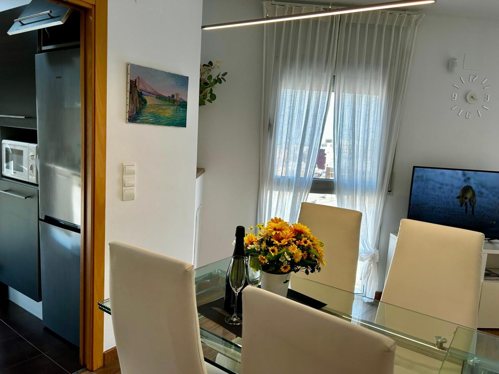 Lo Balconet Del Delta. Atic-duplex Vacacional. Apartment *